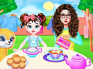【Mom And Taylor Washing Clothes】Thumbnail Image