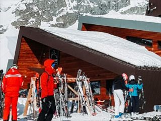 【Ski Resort Hidden Snowflakes】Thumbnail Image